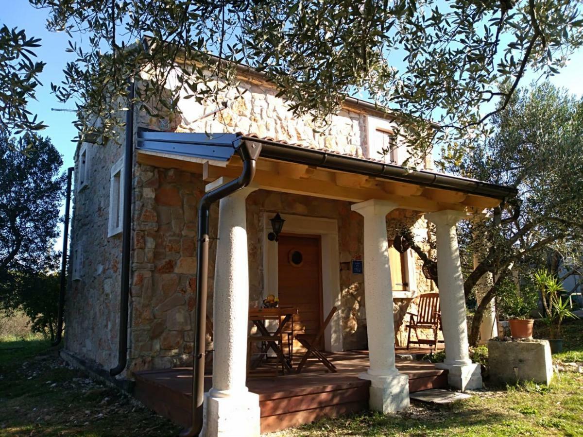 Villa Flaveico Pasman Exterior photo